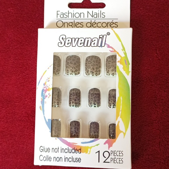 Sevenail 12 piece black leopard print glue not included - Picture 11 of 12